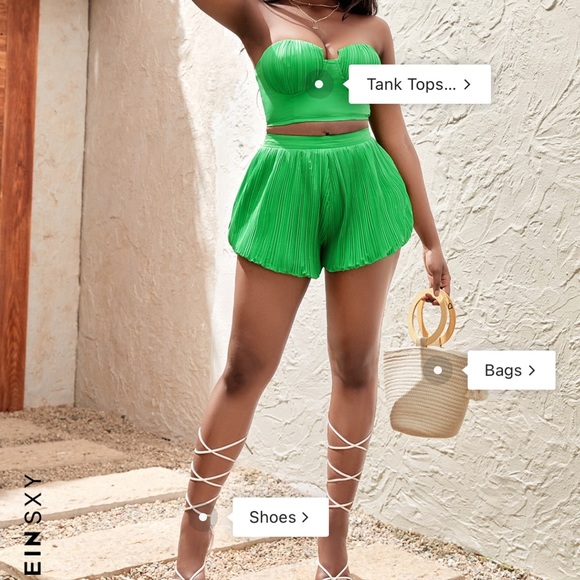 Shein sxy plisse shorts and top - Picture 1 of 4